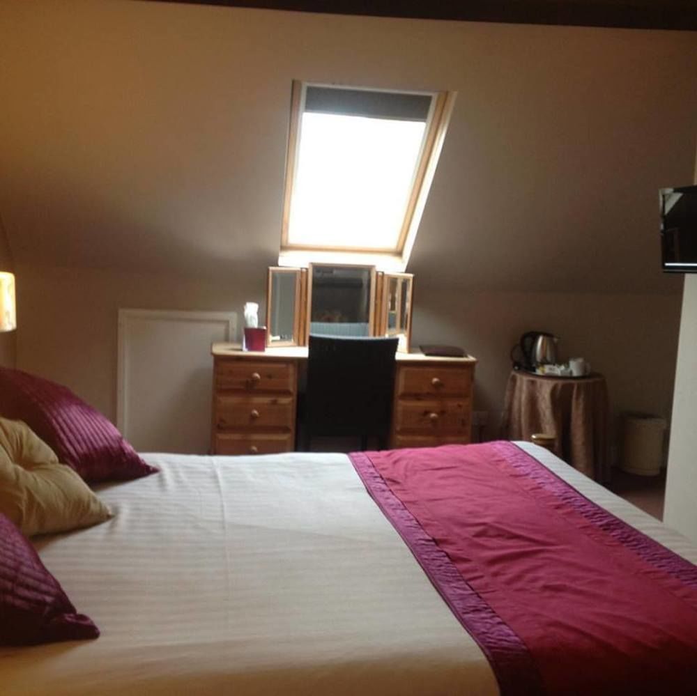 The Cromwell Arms Inn Bovey Tracey Dış mekan fotoğraf