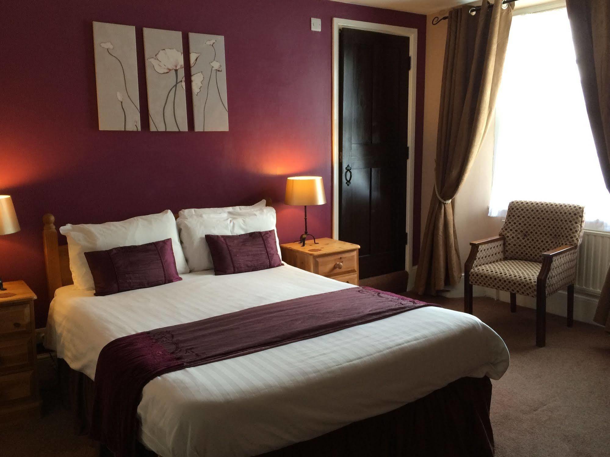 The Cromwell Arms Inn Bovey Tracey Dış mekan fotoğraf